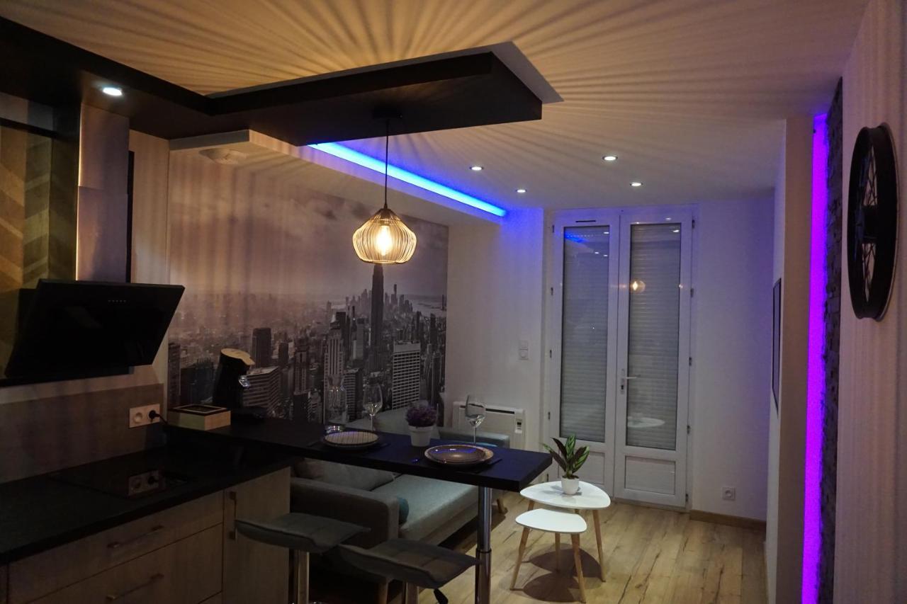 Appart Chic & Moderne Avec Balcon La Roche-sur-Yon Exterior foto